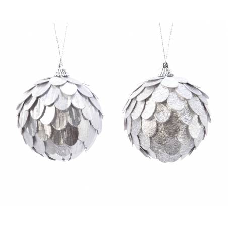 2 Kerstballen zilver